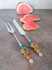 Carving Set with Brown Beads for cutting and serving meat, fish, or poultry - Zapurah - Home Decor - www.zapurah.com