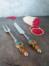 Carving Set with Brown Beads for cutting and serving meat, fish, or poultry - Zapurah - Home Decor - www.zapurah.com