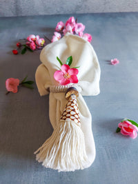 Wooden Napkin Rings with Dotted Shells, Wooden Rings and Cotton Tassels - Set of 4 - Zapurah - Table Decor - www.zapurah.com