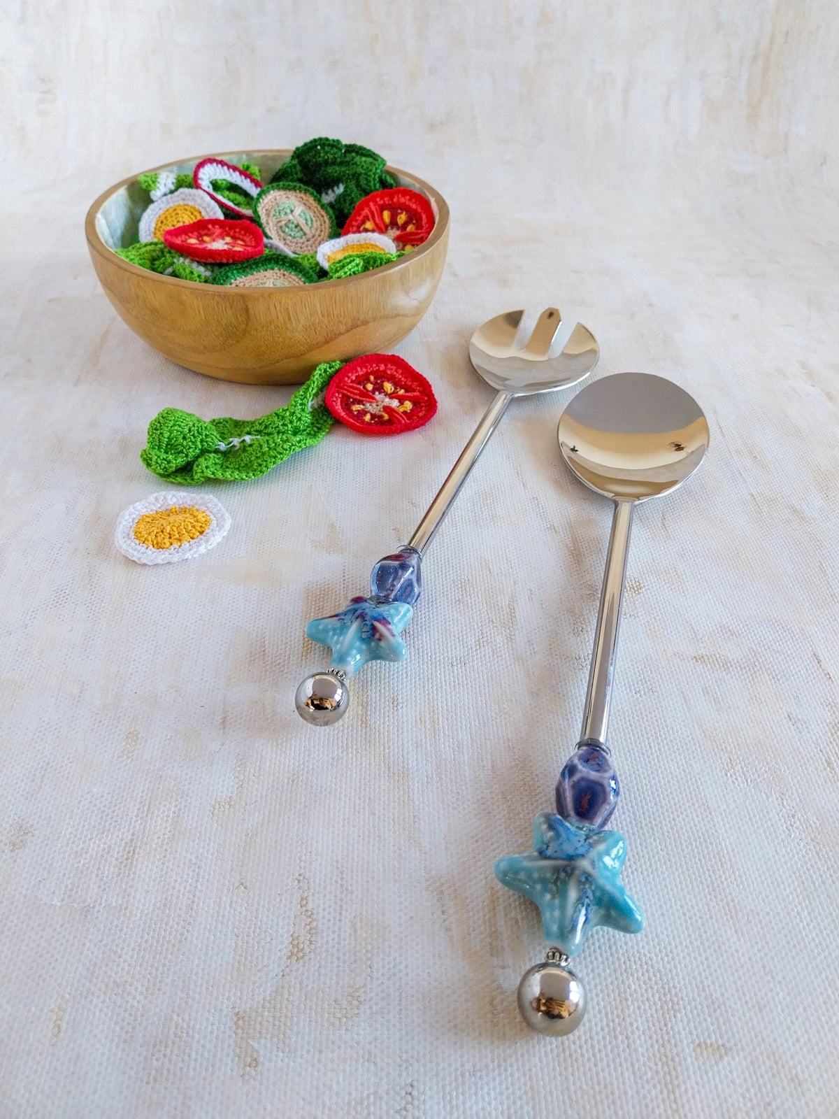 Salad Serving Utensils with Blue Porcelain Beads to serve your Salads - Set of 2 - Zapurah Home Decor - www.zapurah.com