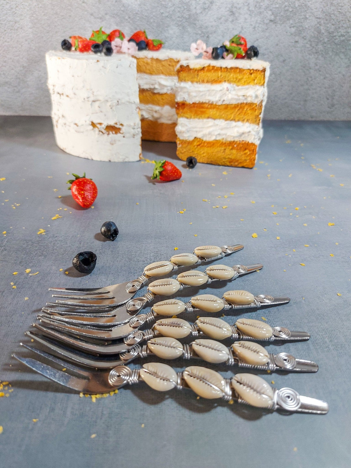Appetizer Forks with Cowrie Shells for Cake, Pastry or Pie - Set of 6 - Zapurah - Tablescapes - www.zapurah.com