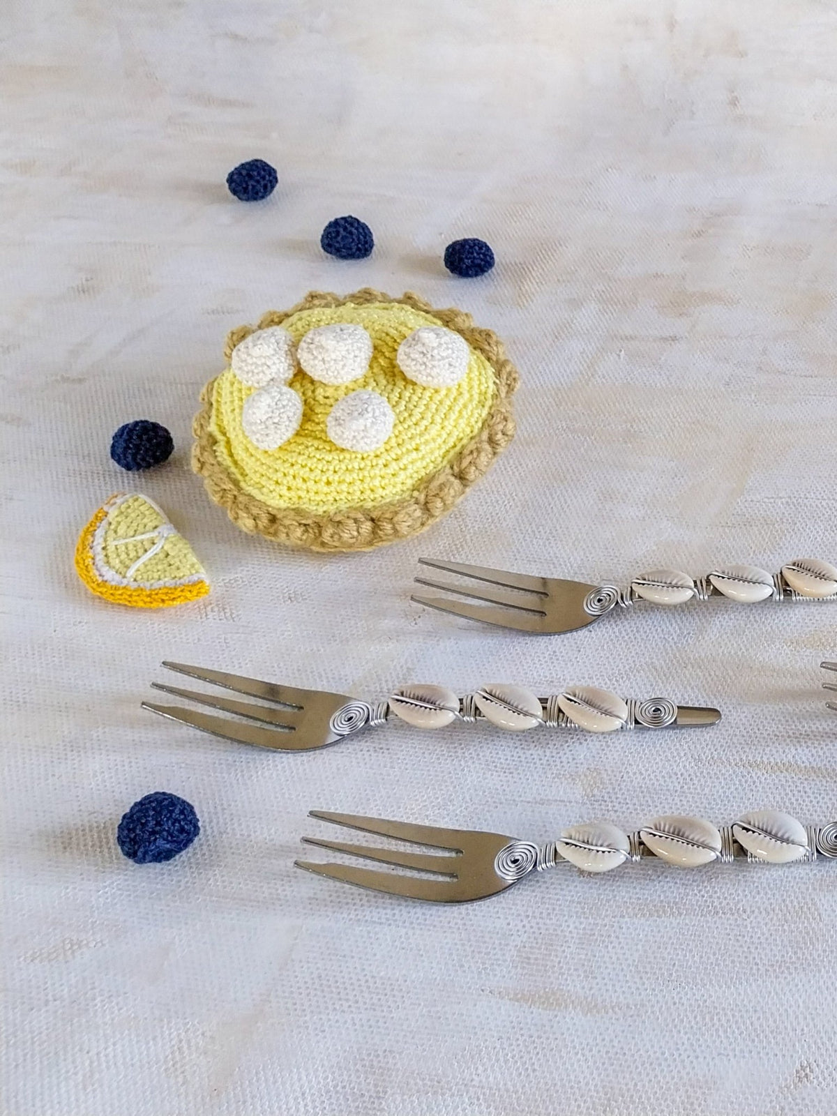 Appetizer Forks with Cowrie Shells for Cake, Pastry or Pie - Set of 6 - Zapurah - Tablescapes - www.zapurah.com