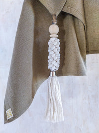 Outdoor Tablecloth Weights with Shells and Cotton Tassels - Set of 4, - Zapurah - Table Decor - www.zapurah.com