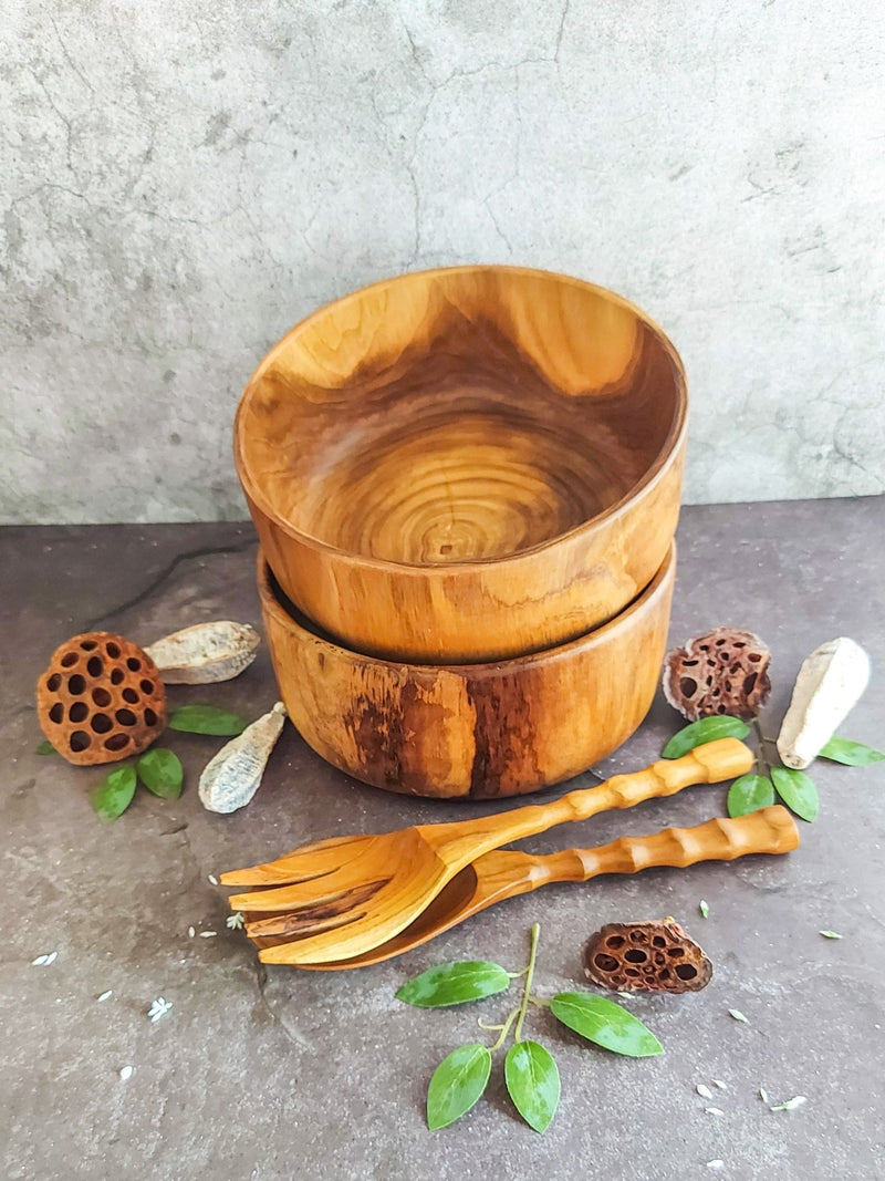 Wooden Salad Bowl with the Natural Grain of Balinese Wood  - 24x10cm - Zapurah - Tablescapes - www.zapurah.com