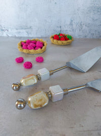 MALINA - Luxurious Cake and Pie Server with Natural Beads - Set of 2 - Zapurah - Home Decor - www.zapurah.com