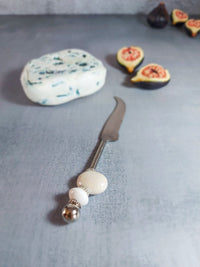Cheddar Cheese Knife with White Beads for Cutting and Spreading Cheese - Zapurah - Home Decor - www.zapurah.com