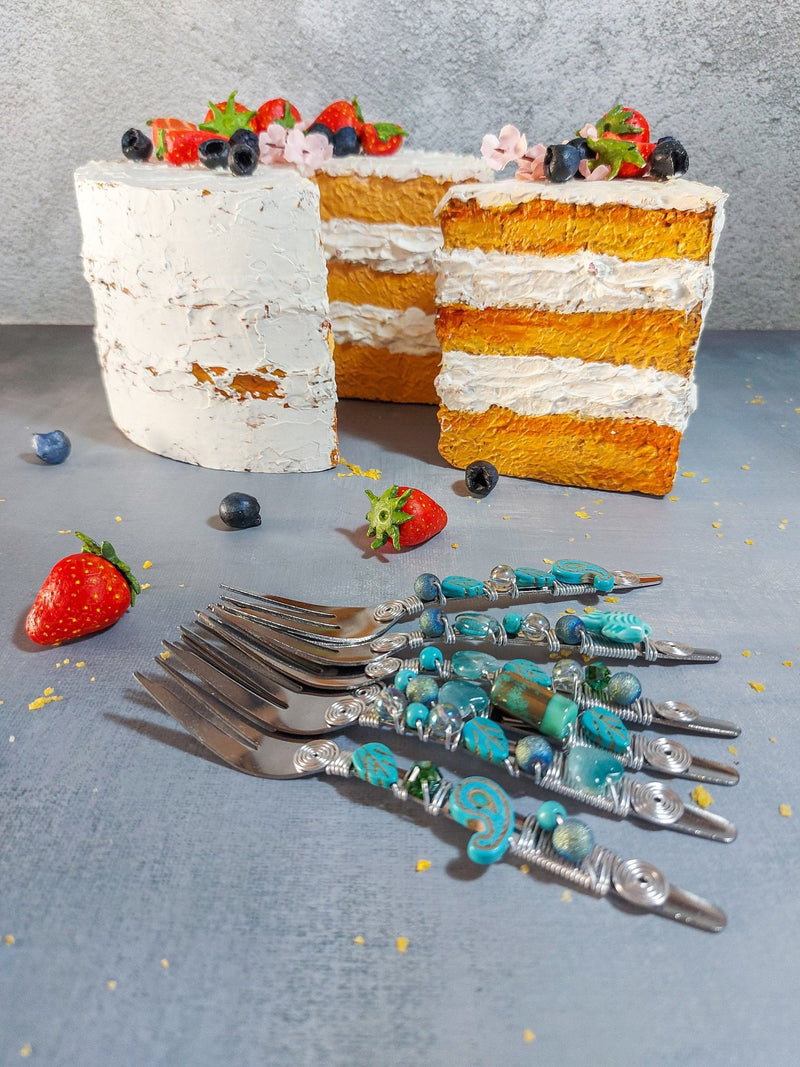 Pastry Forks set with Turquoise Beads for Cake, Pastry or Pie - Set of 6 - Zapurah - Table Decor - www.zapurah.com