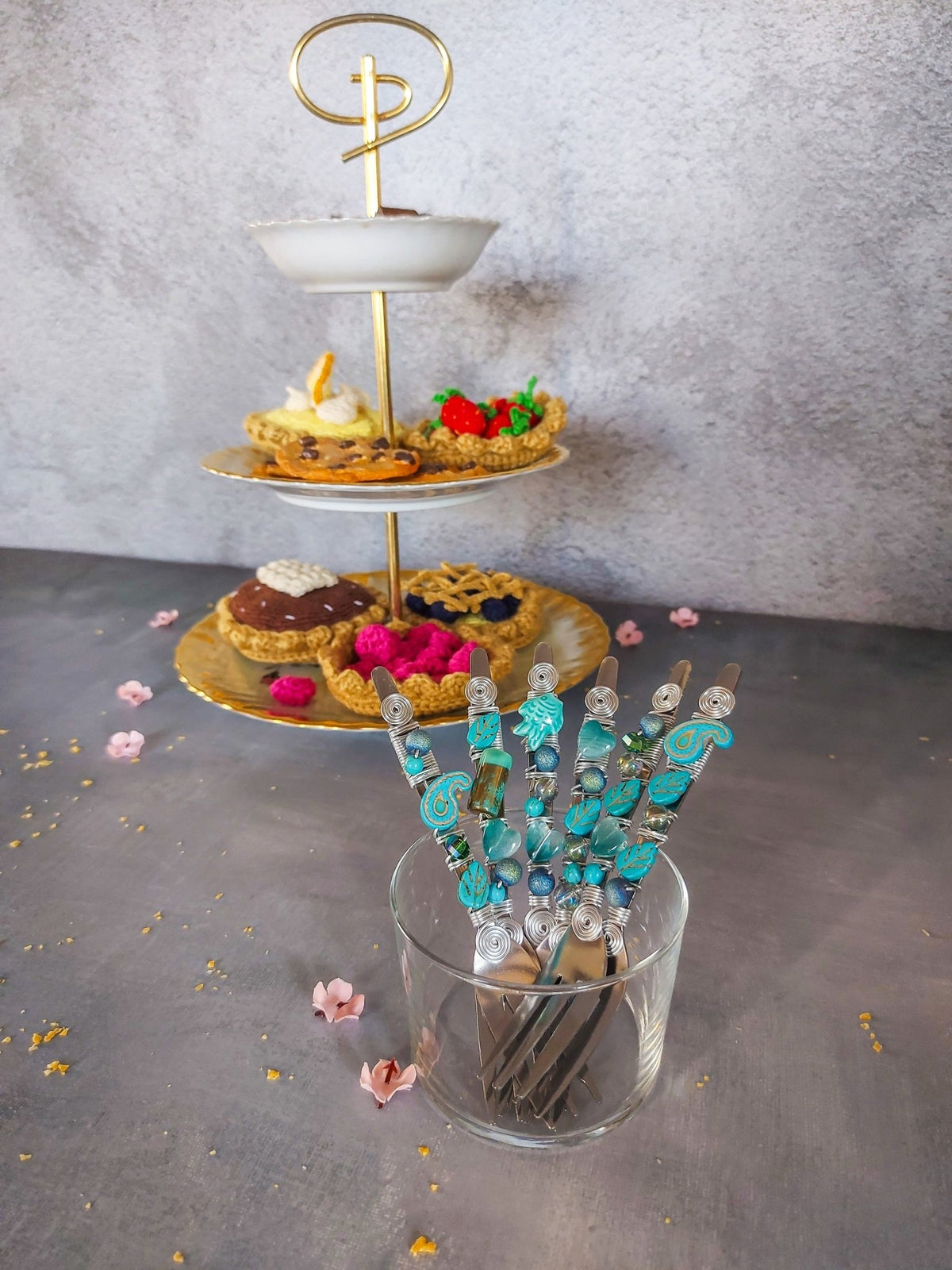 Pastry Forks set with Turquoise Beads for Cake, Pastry or Pie - Set of 6 - Zapurah - Table Decor - www.zapurah.com