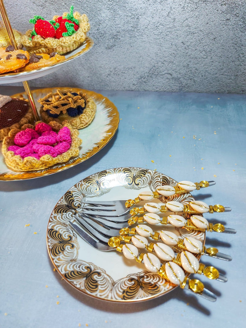 Cake Forks with Cowrie Shells for Cake, Pastry or Pie - Set of 6 - Zapurah - Table Decor - www.zapurah.com
