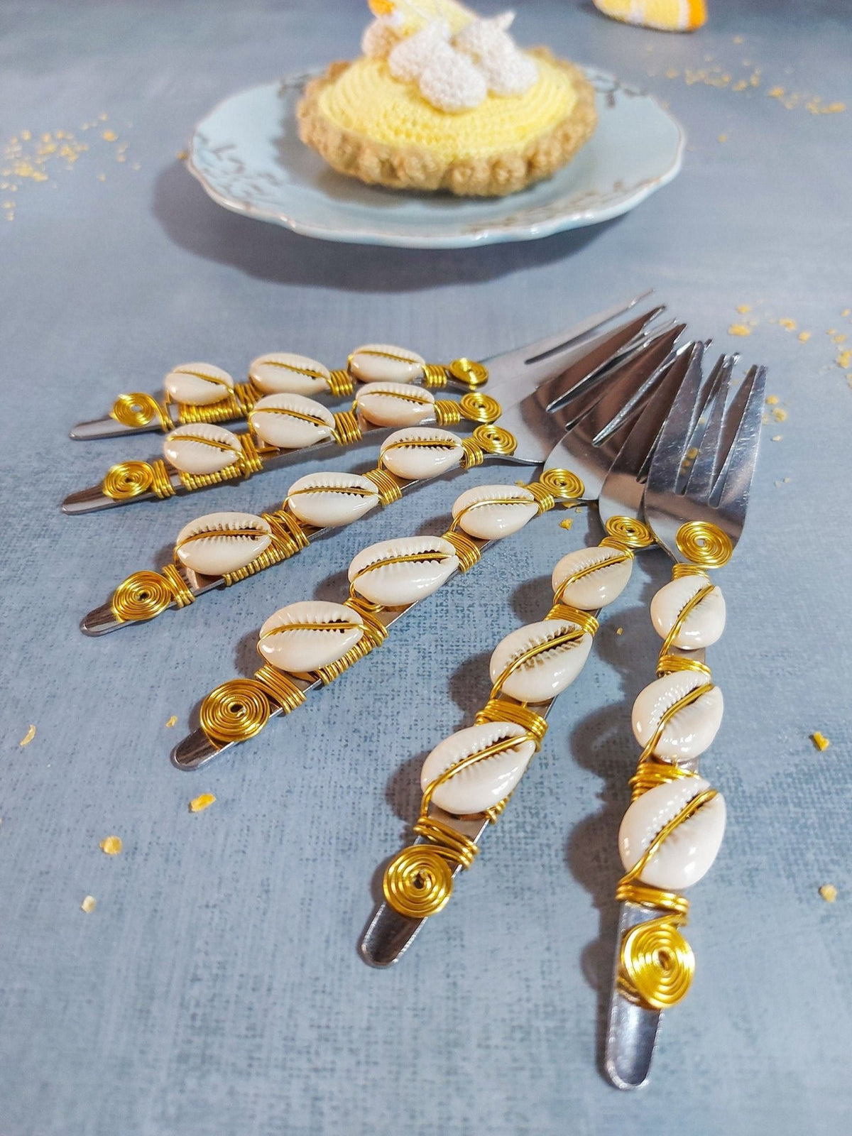 Cake Forks with Cowrie Shells for Cake, Pastry or Pie - Set of 6 - Zapurah - Table Decor - www.zapurah.com