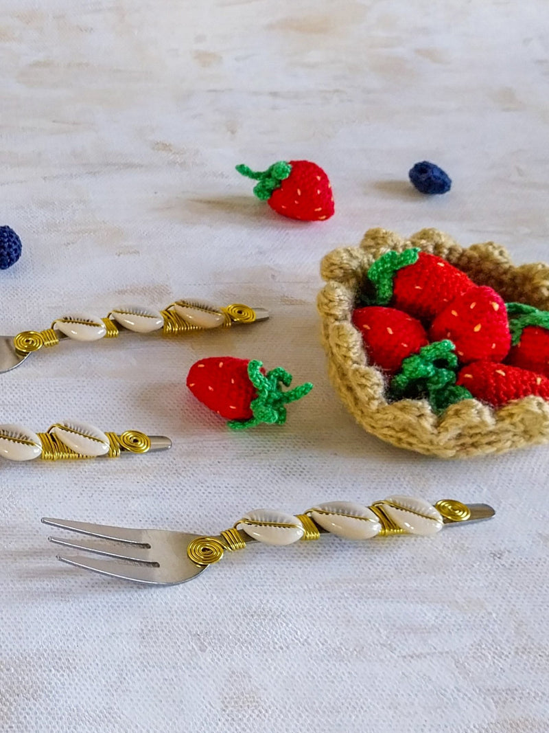 Cake Forks with Cowrie Shells for Cake, Pastry or Pie - Set of 6 - Zapurah - Table Decor - www.zapurah.com