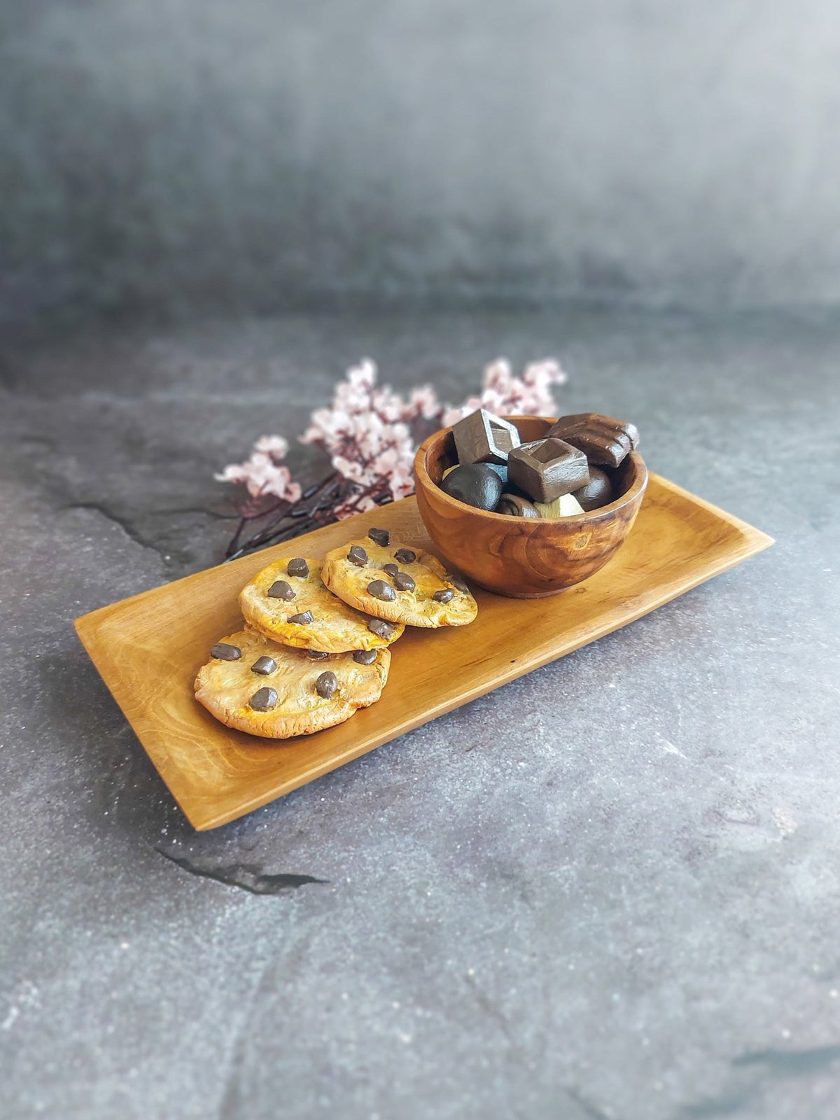 Wooden Serving Tray for serving summer drinks, tea, coffee, fruits, pastries, snacks - Zapurah - Lifestyle - www.zapurah.com