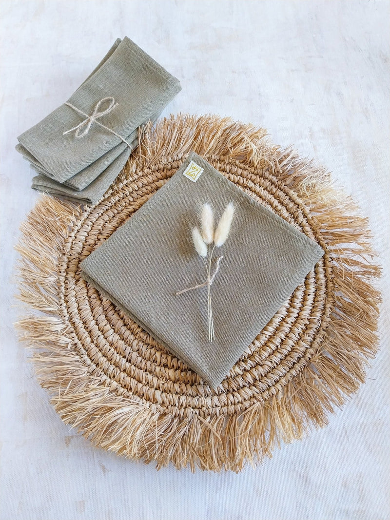 Reusable Cotton Napkins in Taupe Color - Set of 4 - - Zapurah - Lifestyle - www.zapurah.com