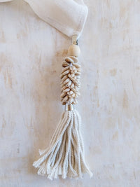 4 Tablecloth Weight Clips with Cowrie Shells and Cotton Tassels for Outdoor Dining - Zapurah - Lifestyle - www.zapurah.com