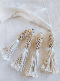 4 Tablecloth Weight Clips with Cowrie Shells and Cotton Tassels for Outdoor Dining - Zapurah - Lifestyle - www.zapurah.com